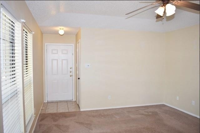 7009 Overton Park - Photo 3