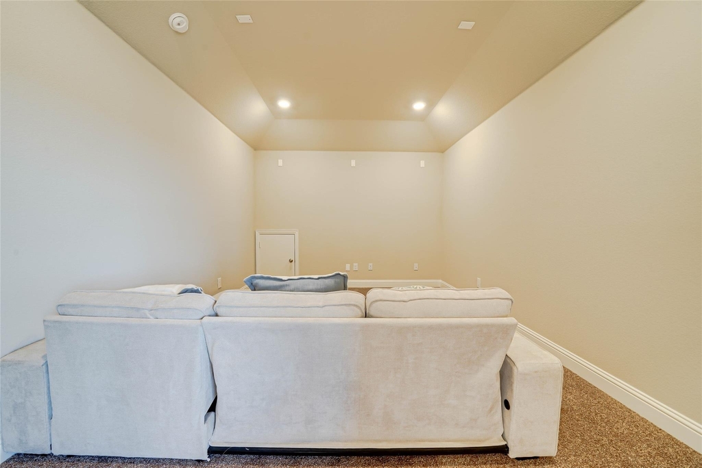 707 Gatecrest Drive - Photo 33