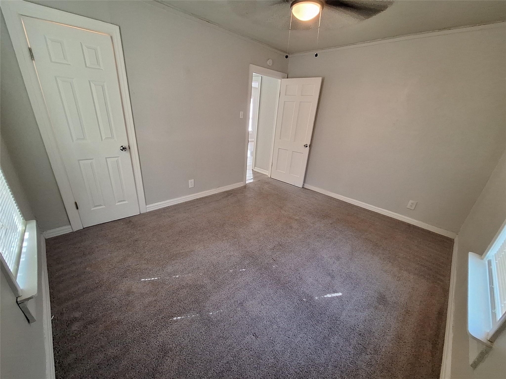3150 S 12th Street - Photo 0