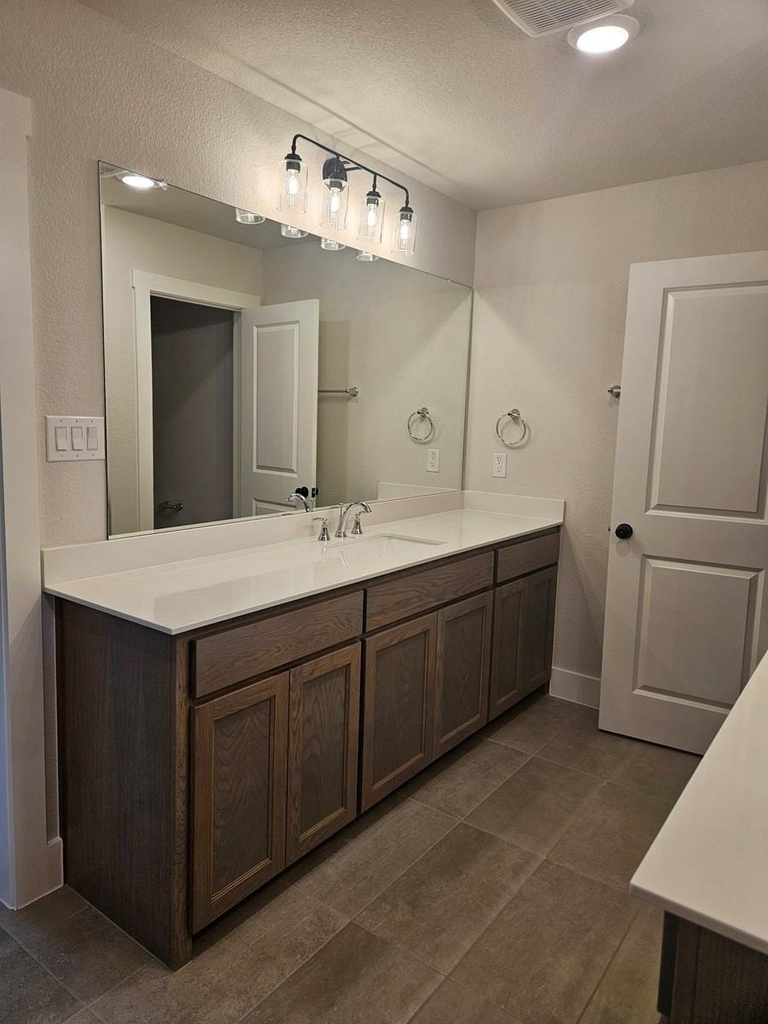 221 Chestnut Street - Photo 13