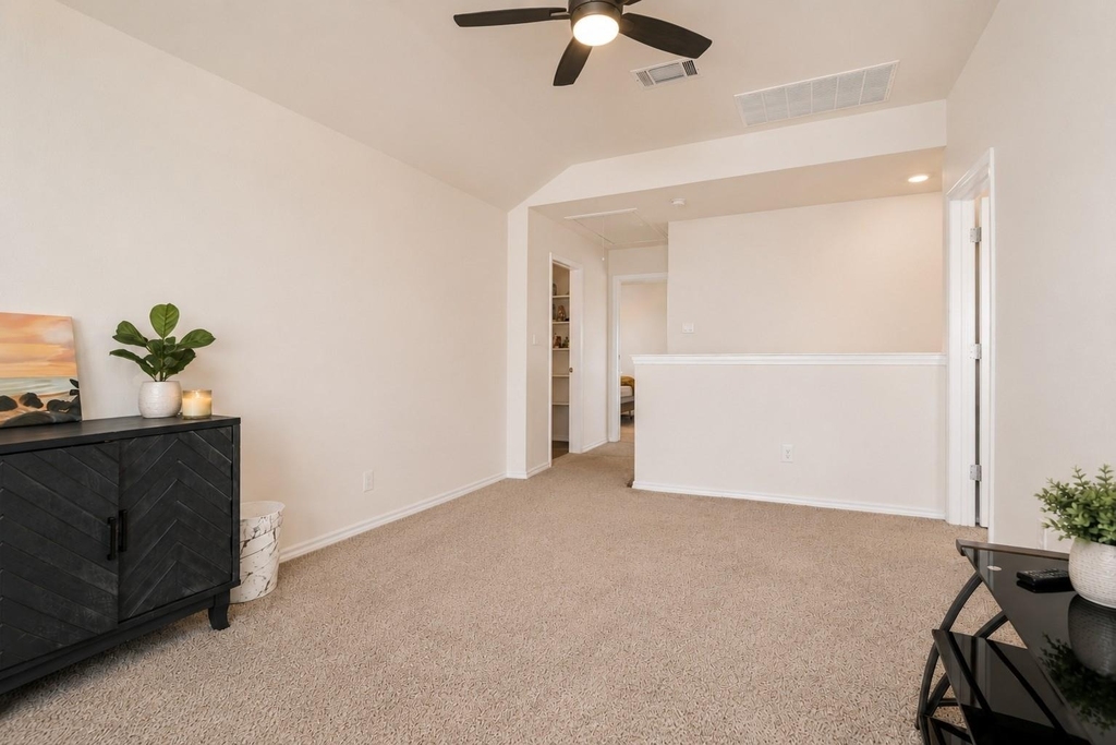822 Shear Drive - Photo 10