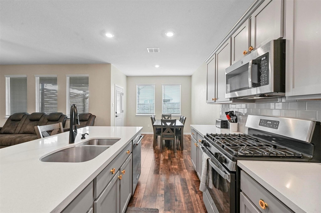 116 Mills Drive - Photo 11
