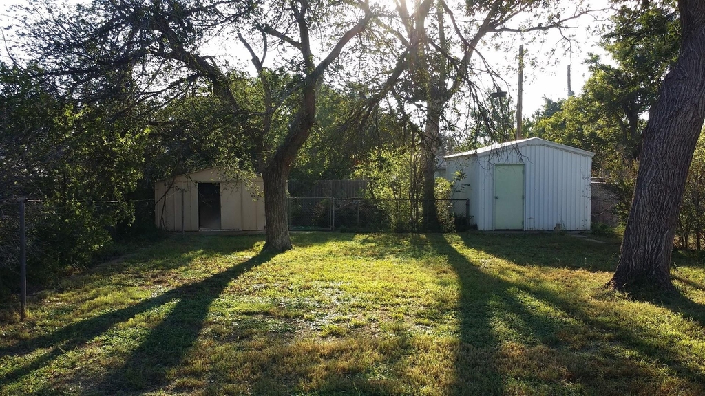 1009 Locust Street - Photo 14
