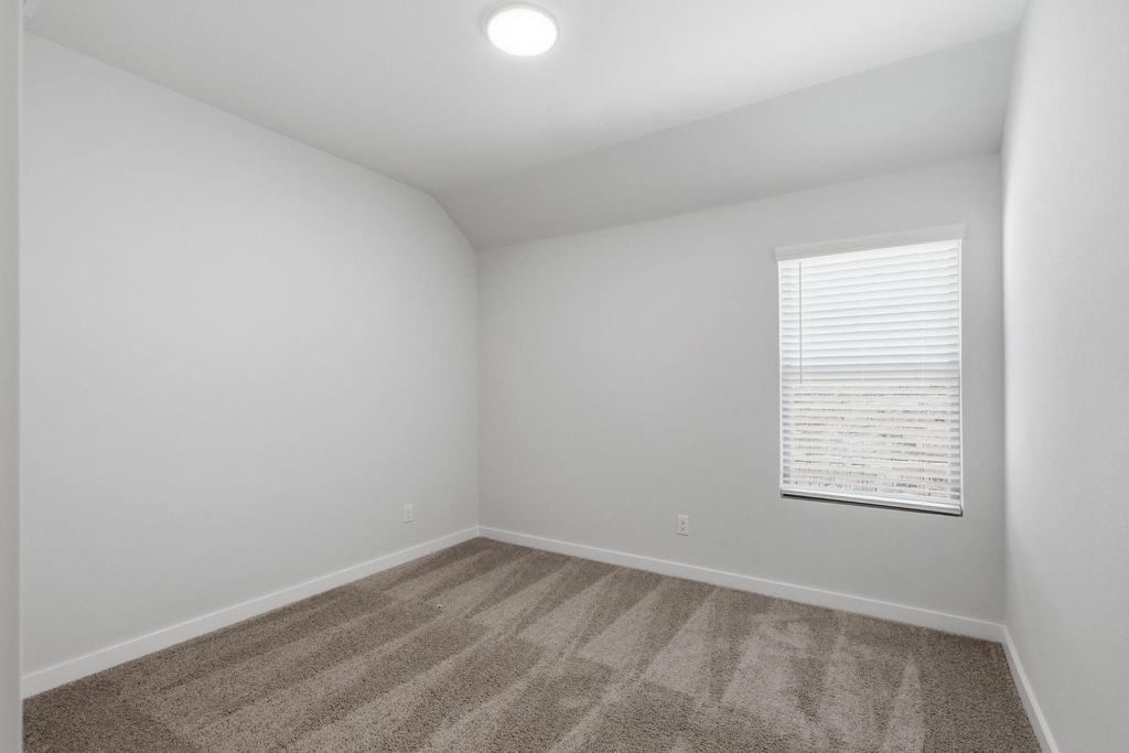637 Sierra Ridge - Photo 14