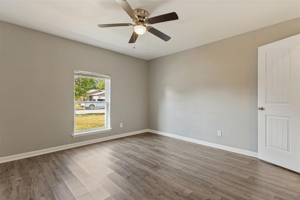 524 Cole Avenue - Photo 6