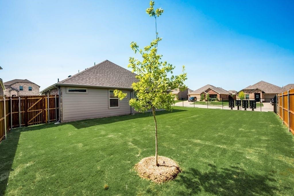 605 Cedar Springs Drive - Photo 24