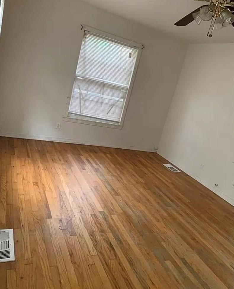1511 Knight Street - Photo 3
