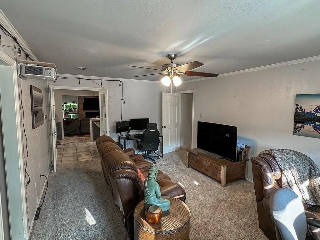 9911 Silver Creek Road - Photo 16
