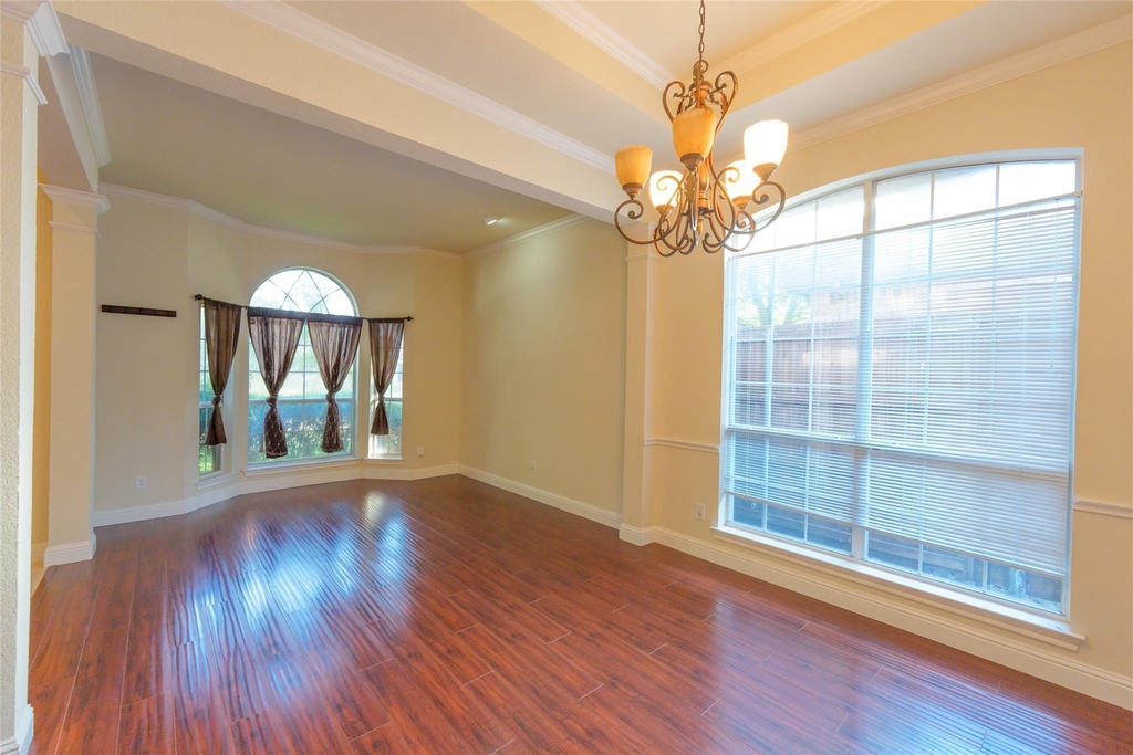 4821 Frost Hollow Drive - Photo 5