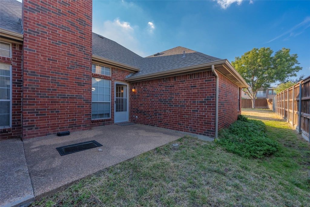 4821 Frost Hollow Drive - Photo 34