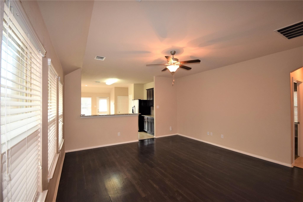 9005 Sundance Trail - Photo 1