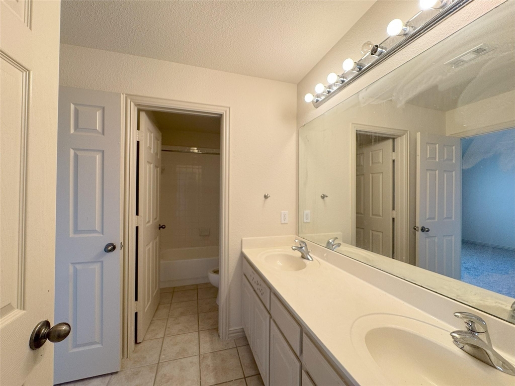 4112 Hearthlight Court - Photo 20
