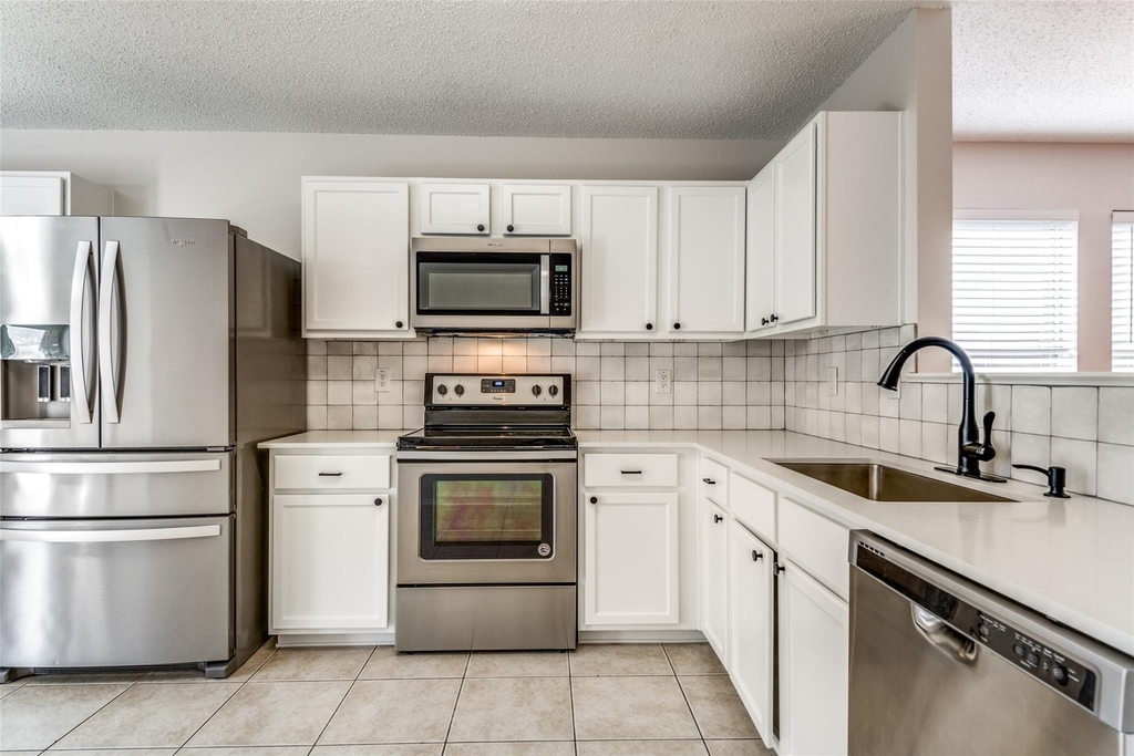 2709 Cedar Crest Drive - Photo 11