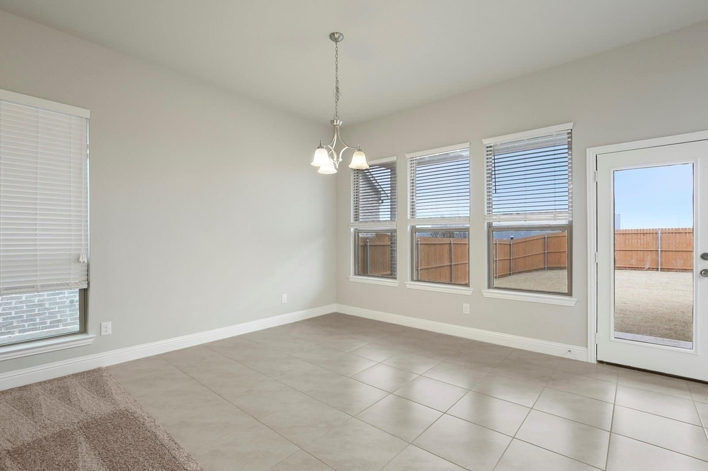 1316 Hudson Lane - Photo 8