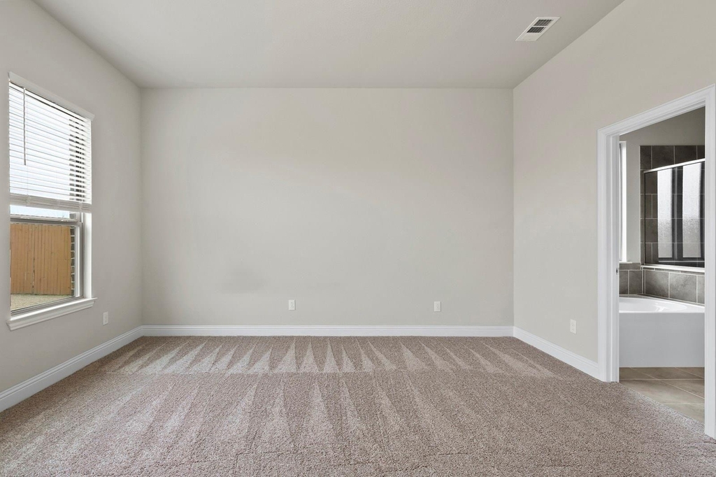 1316 Hudson Lane - Photo 14