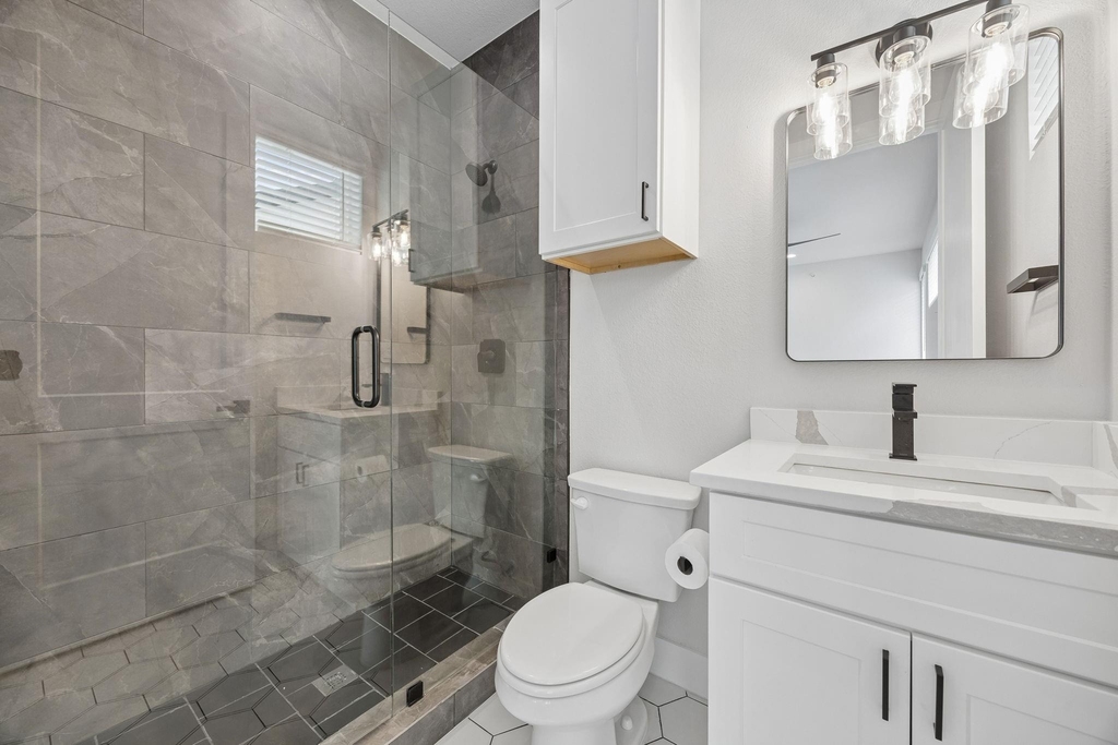 5633 Live Oak - Photo 12