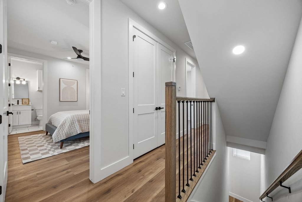5633 Live Oak - Photo 9