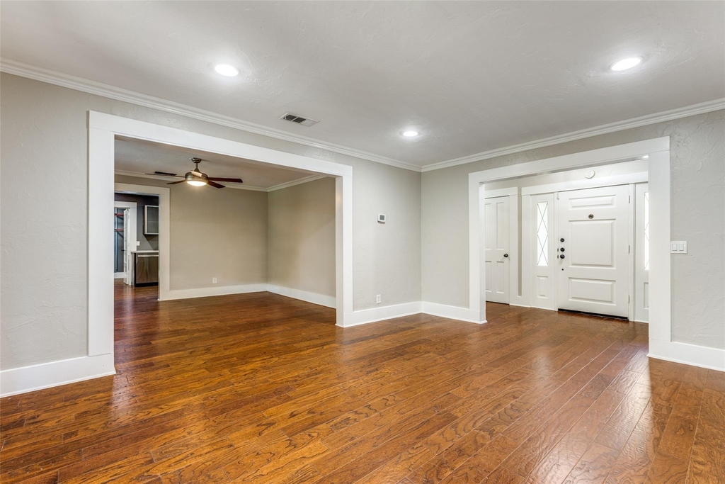 3108 Rockbrook Drive - Photo 3