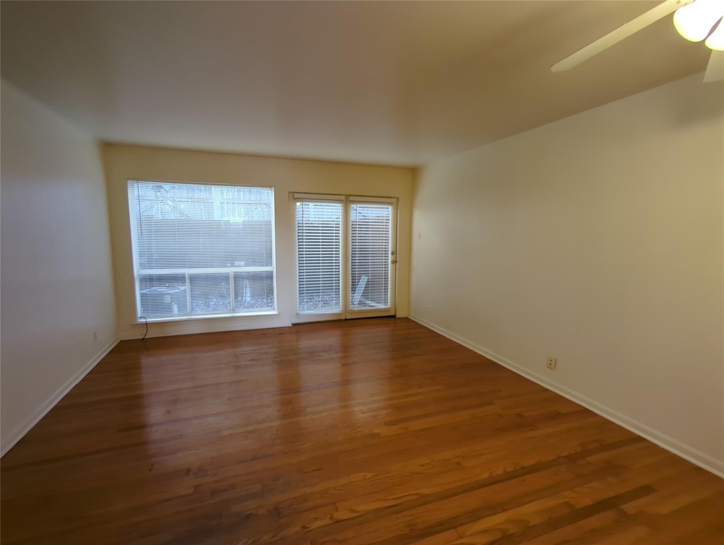 5730 Martel Avenue - Photo 1