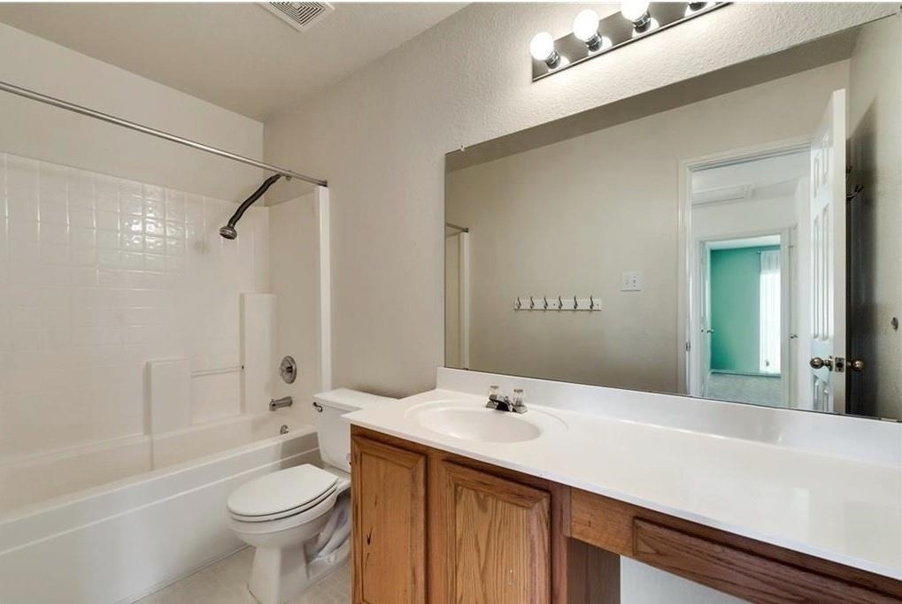 313 Londonderry Lane - Photo 18