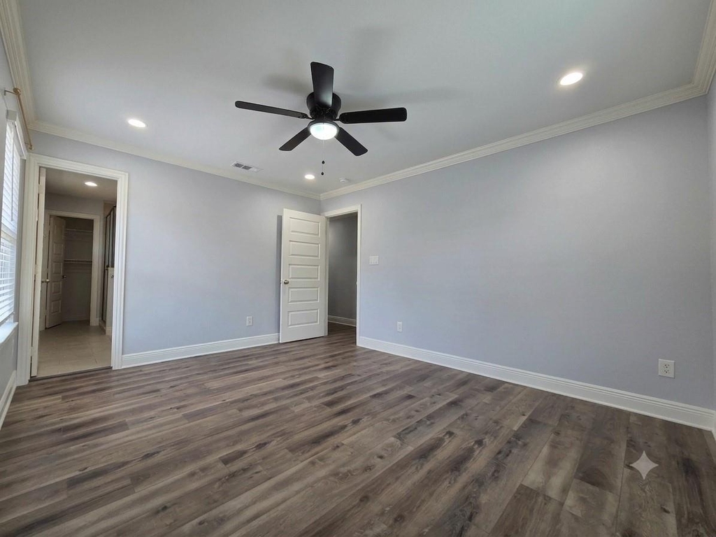 914 17th Street - Photo 10