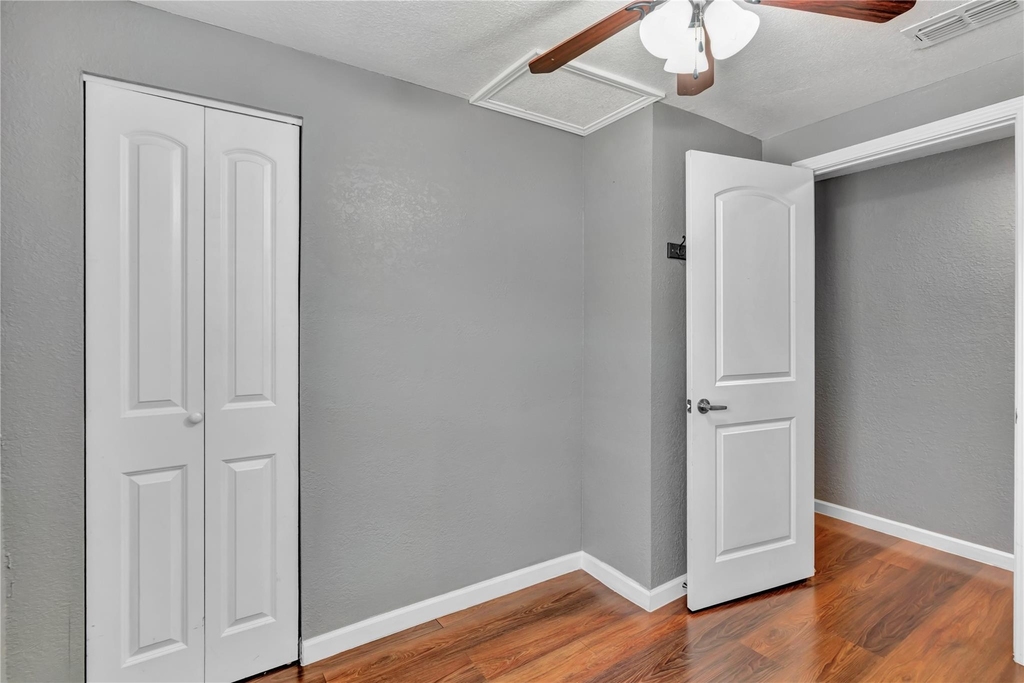 4401 Ray White Road - Photo 19