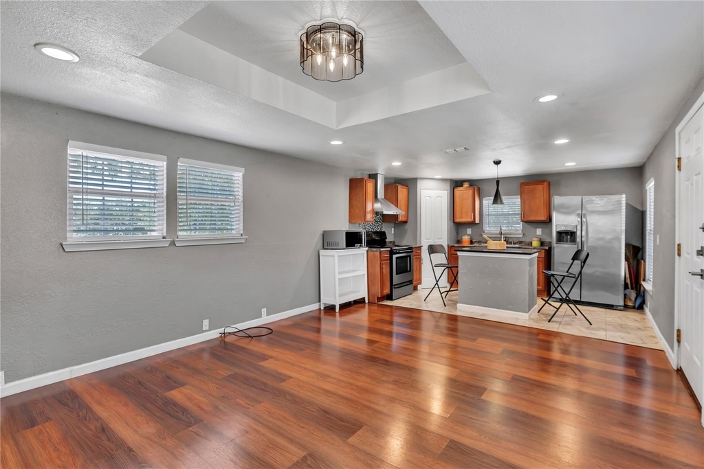 4401 Ray White Road - Photo 7