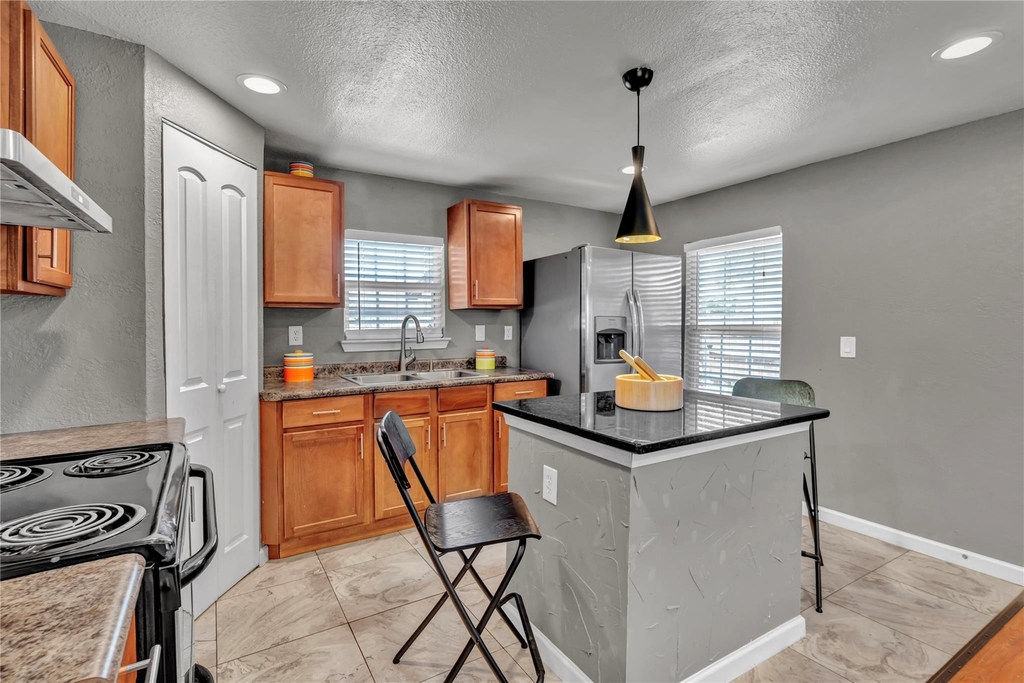 4401 Ray White Road - Photo 9