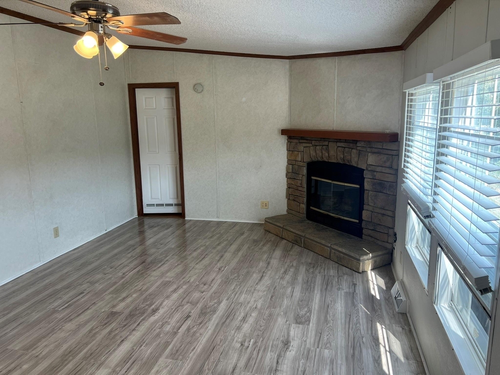 2660 County Road 601 - Photo 2