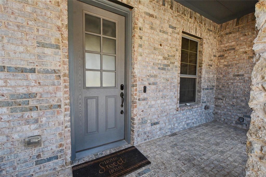 4533 English Maple Drive - Photo 1