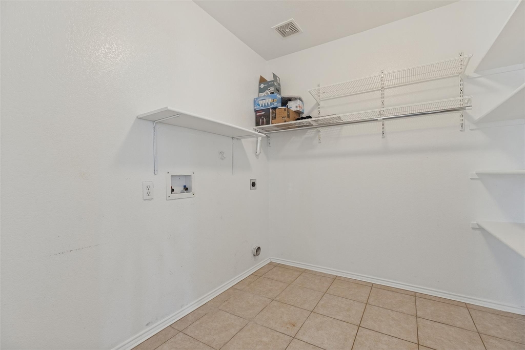 409 Bonnie Court - Photo 15