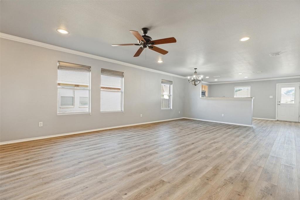 409 Bonnie Court - Photo 3