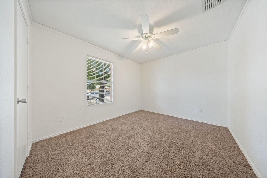 1110 Antoinette Drive - Photo 20
