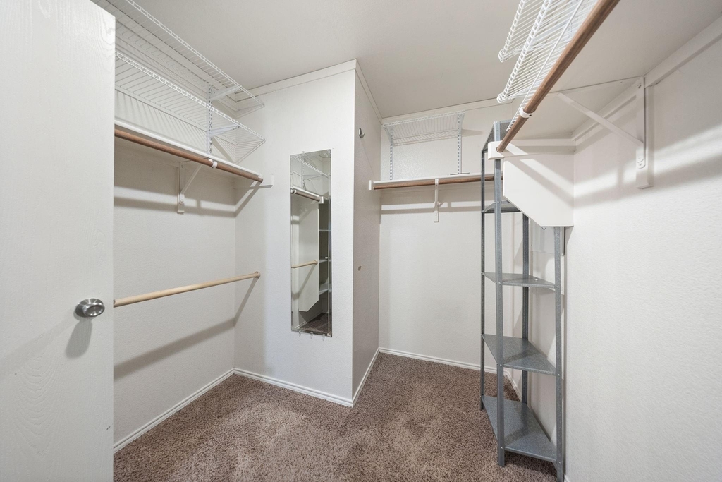 1110 Antoinette Drive - Photo 18