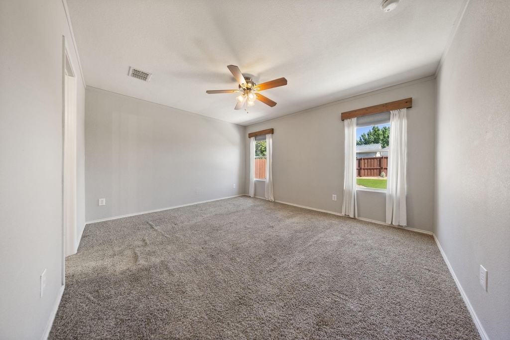 1110 Antoinette Drive - Photo 13