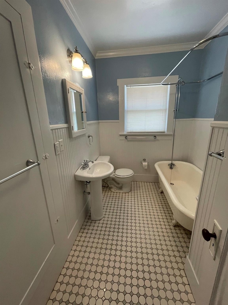 2257 College Avenue - Photo 22