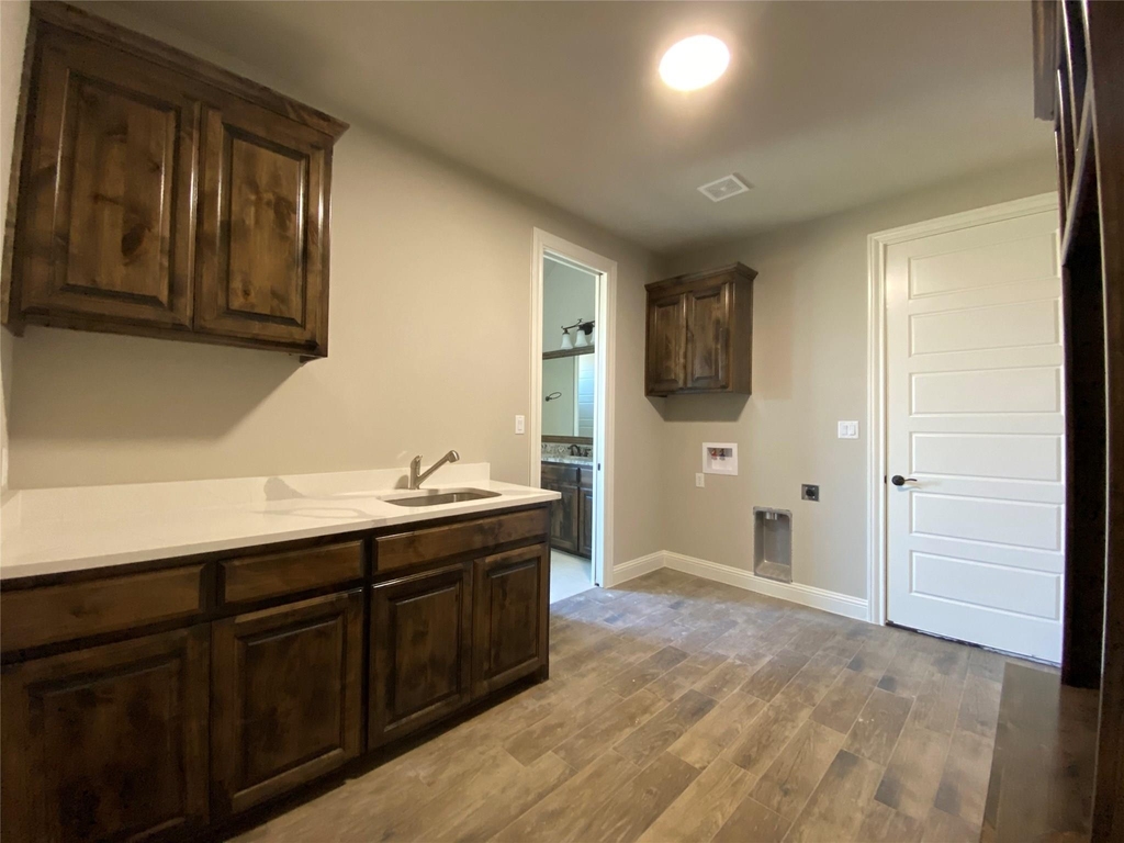 592 Lydia Lane - Photo 20