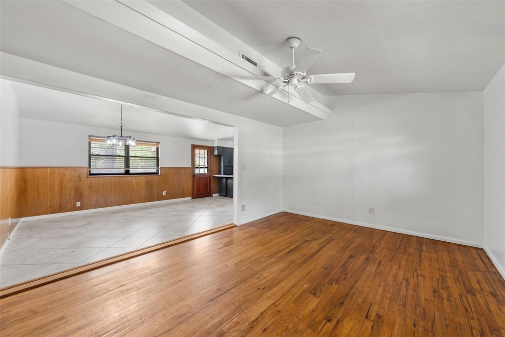 308 Catalina - Photo 1