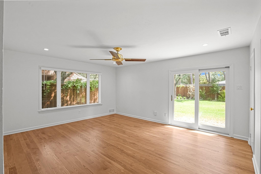 4452 Hockaday Drive - Photo 15