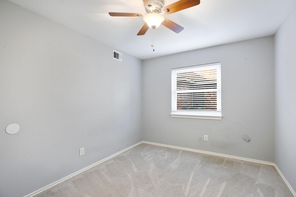 128 Overbrook Drive - Photo 14