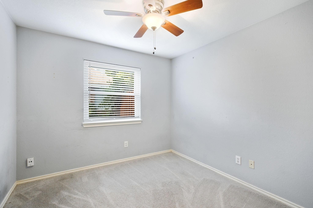 128 Overbrook Drive - Photo 15