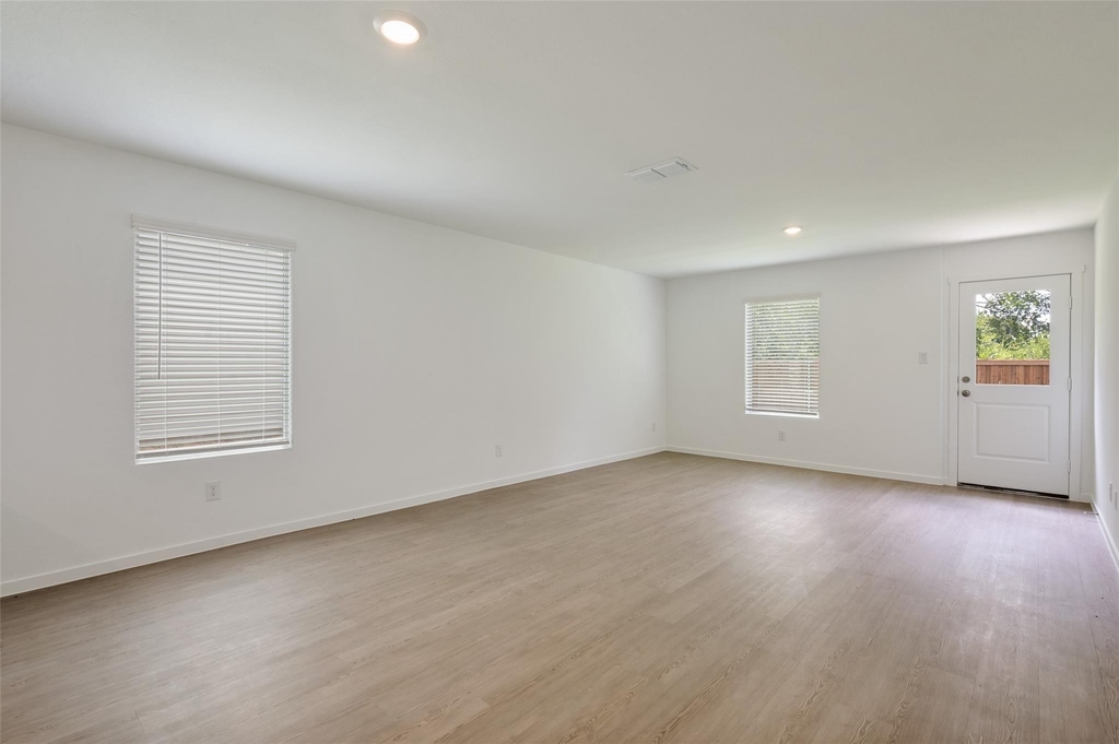 12104 Steeplechase Drive - Photo 12