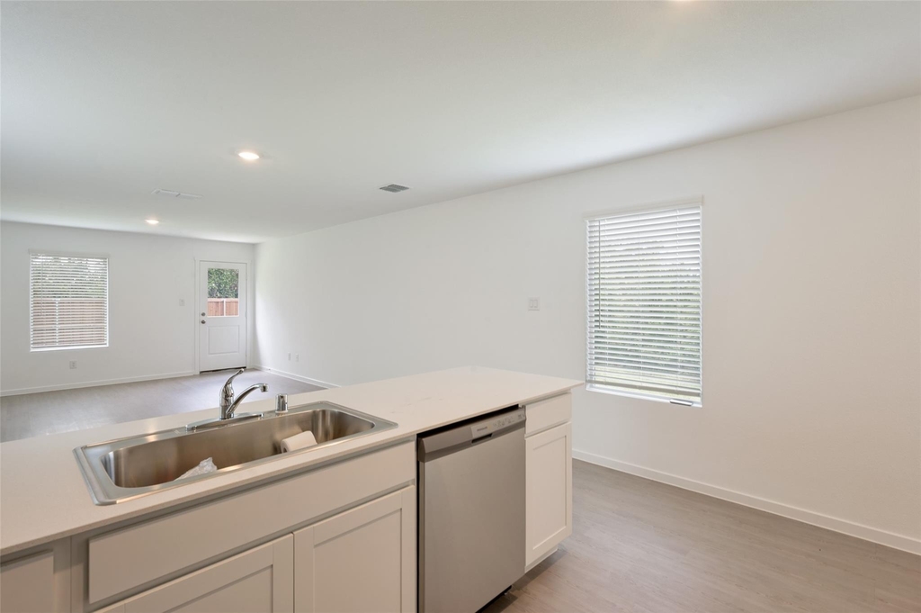 12104 Steeplechase Drive - Photo 6