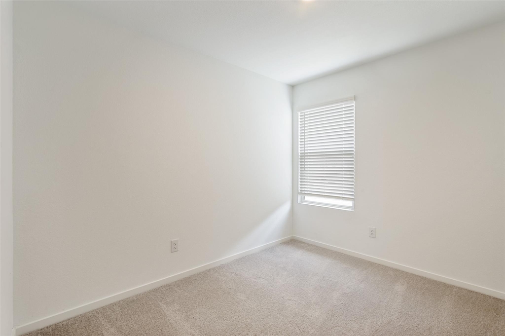 12104 Steeplechase Drive - Photo 19