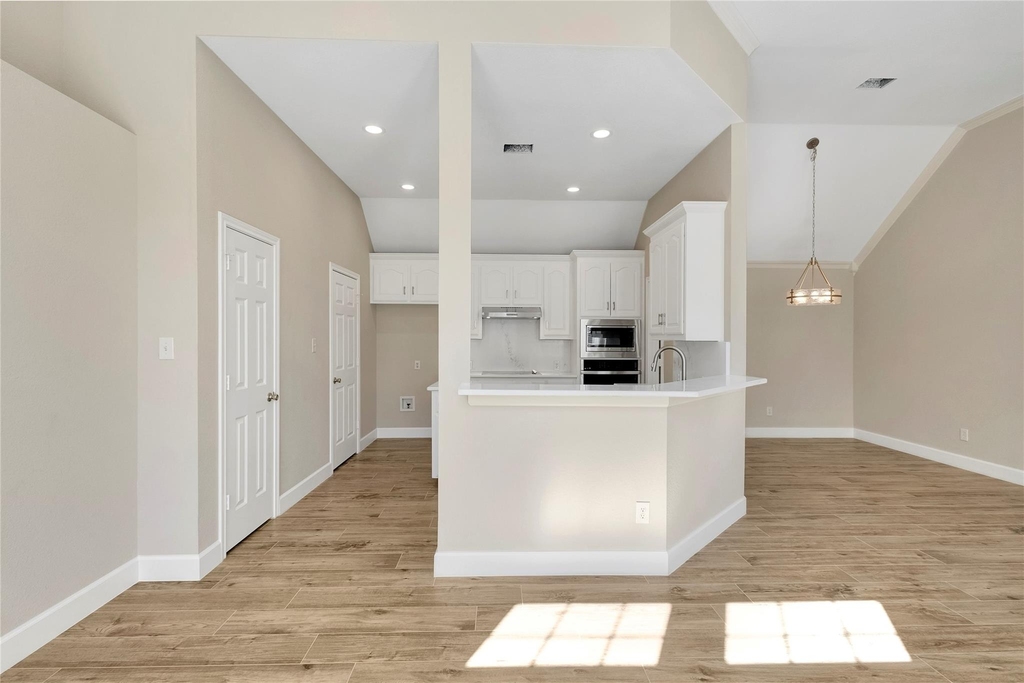 7042 Aspen Creek Lane - Photo 12