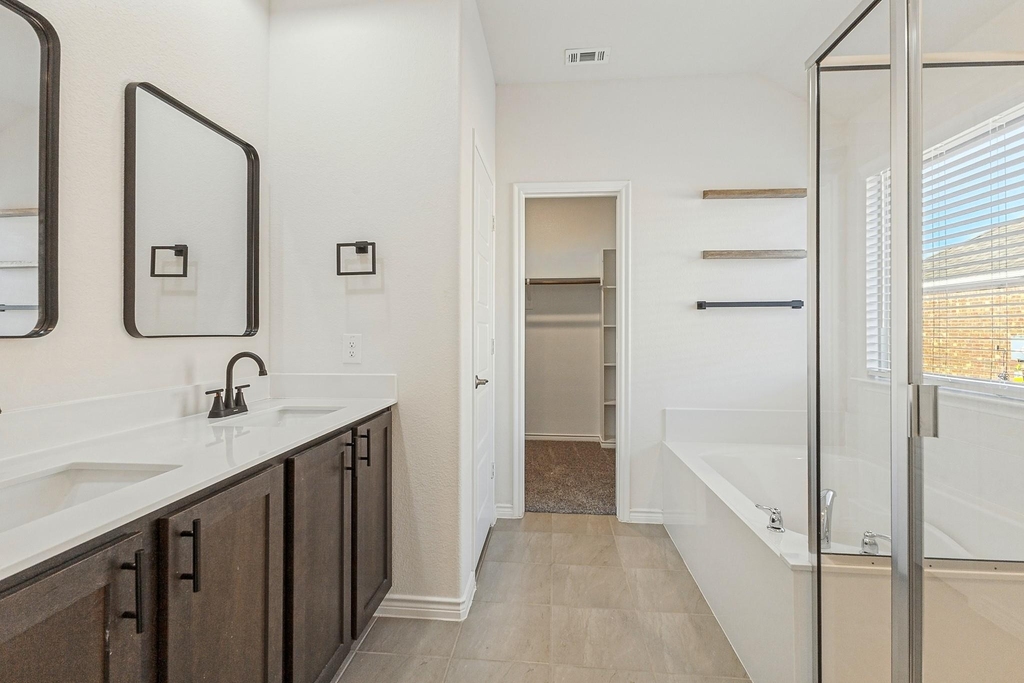 314 Gatecrest Drive - Photo 15