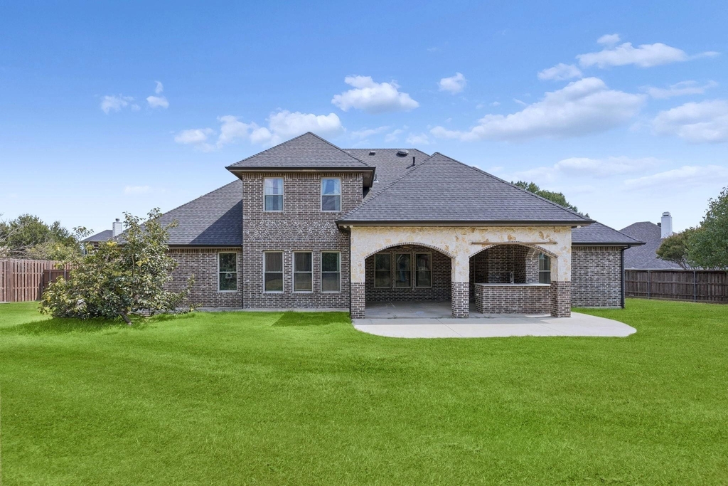 1012 Mallard Way - Photo 1