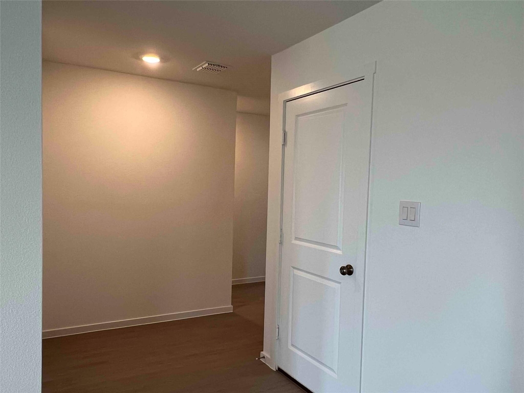 1529 Lanner Meadows Lane - Photo 10