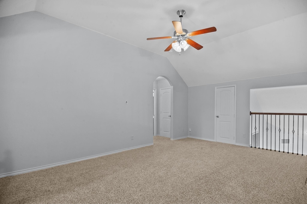 913 Lampassas Trail - Photo 27