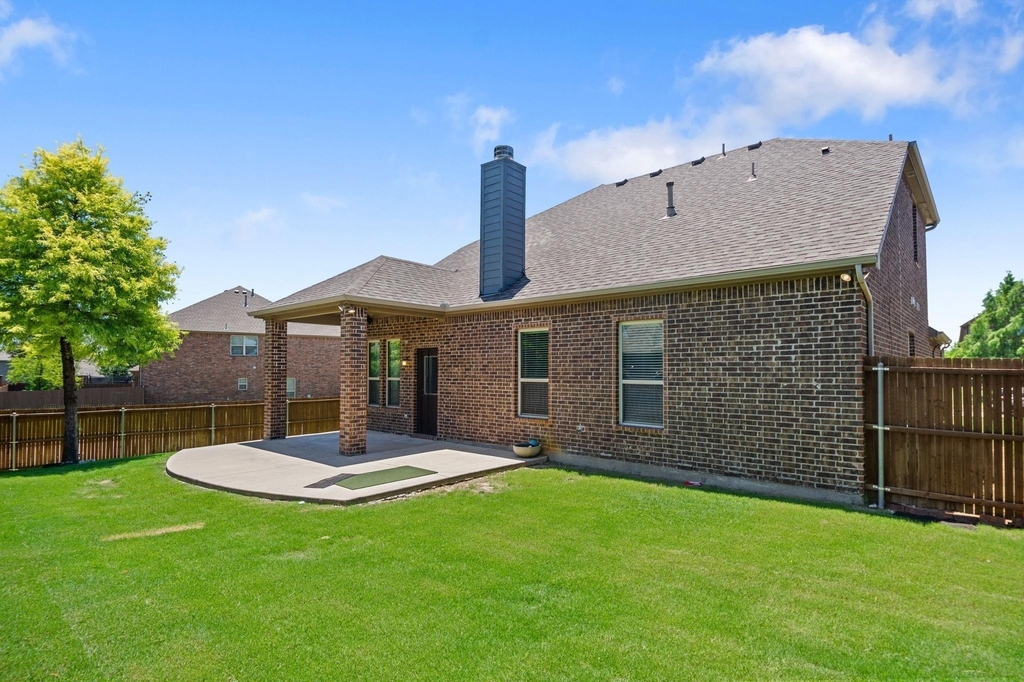 913 Lampassas Trail - Photo 34